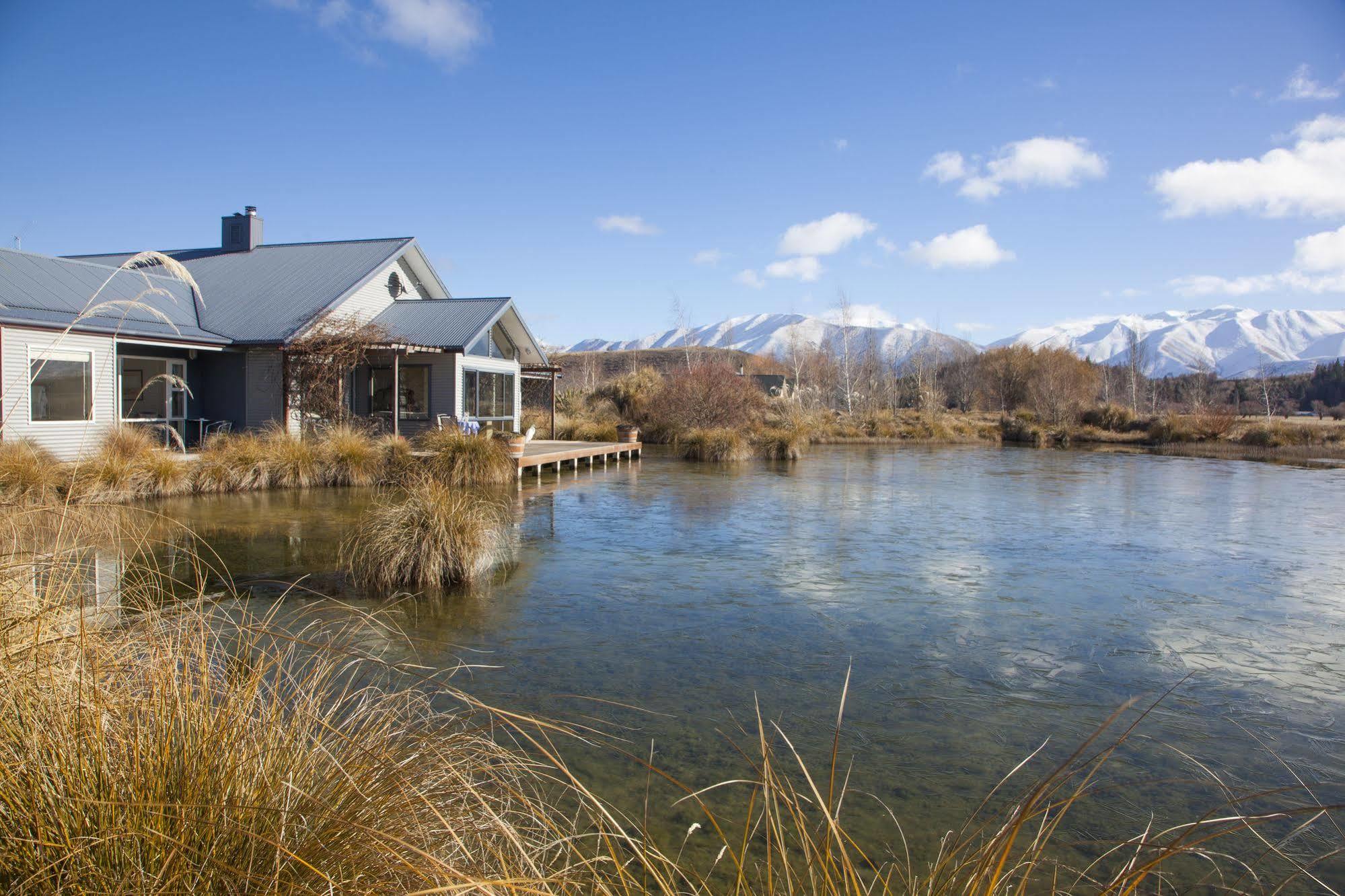 Matuka Lodge Twizel Exterior foto